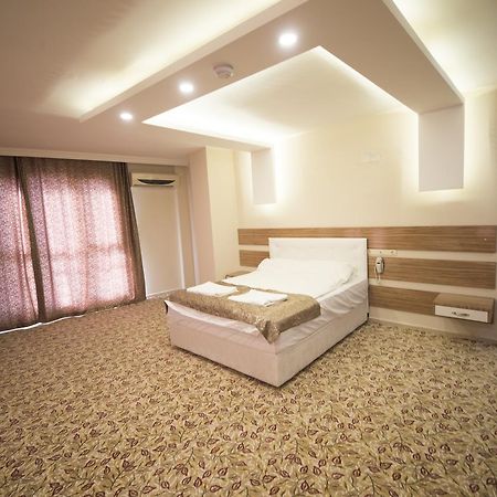 Osmaniye Hanedan Otel Bagian luar foto