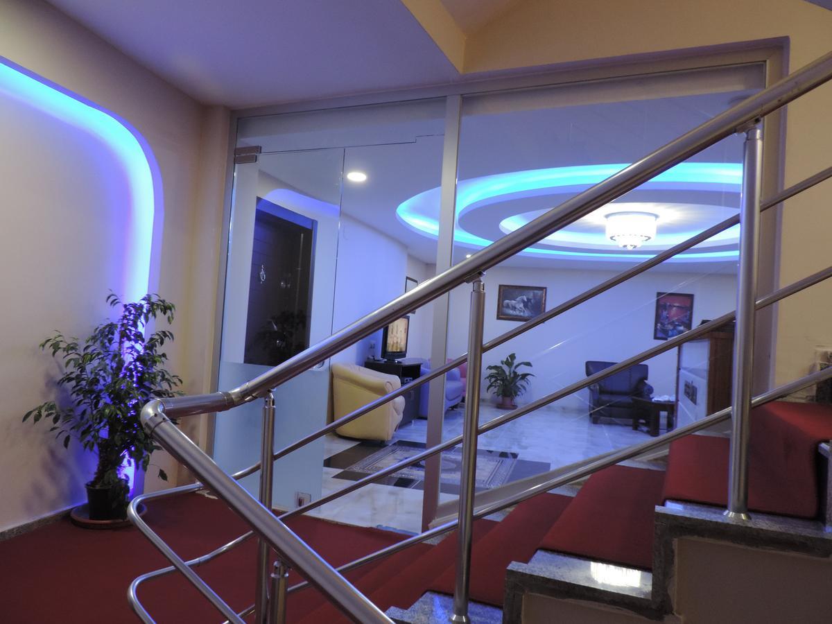 Osmaniye Hanedan Otel Bagian luar foto